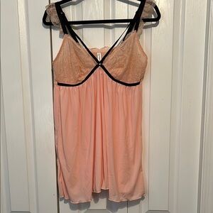 Elegant Lace Trim Peach Nightgown